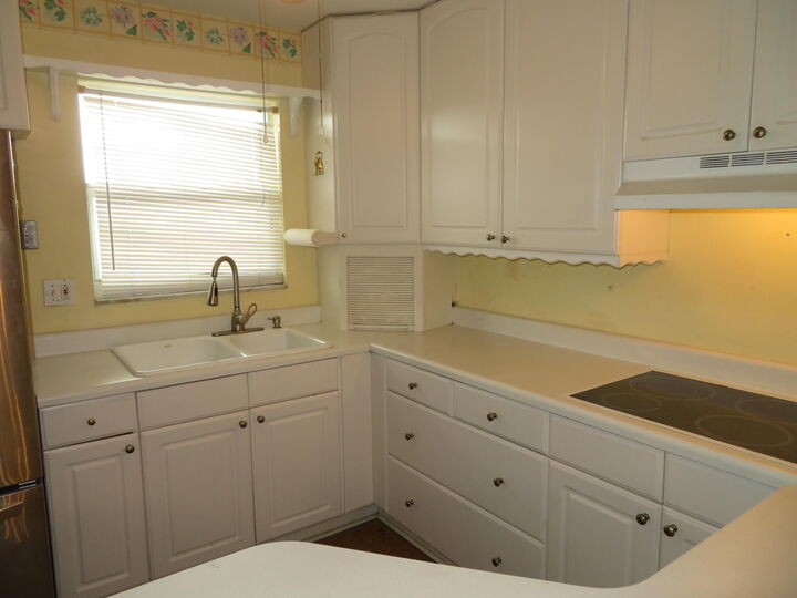 Property Photo: 719 Lori Drive 302 FL 33461