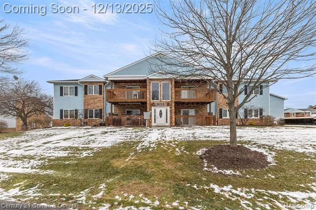 Property Photo: 1325 Harbour Boulevard 88 MI 48183