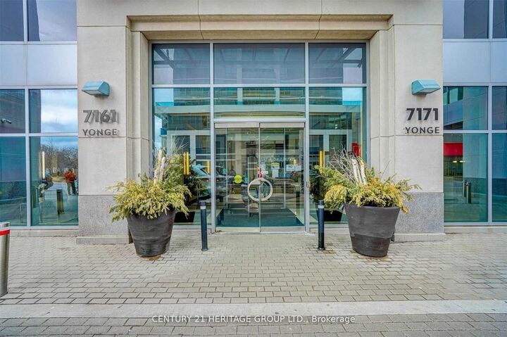 Property Photo:  7171 Yonge Street 1207  ON L3T 0C5 