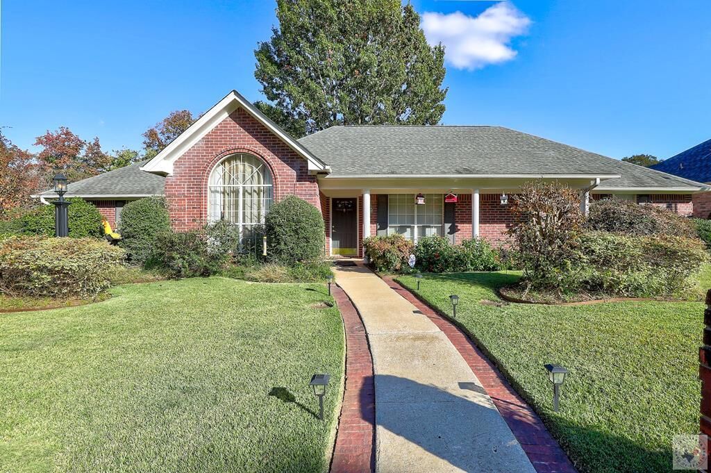 Property Photo:  16 Dogwood Place  TX 75503 