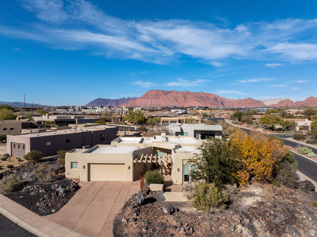 Property Photo: 19 Boulder Cir UT 84765