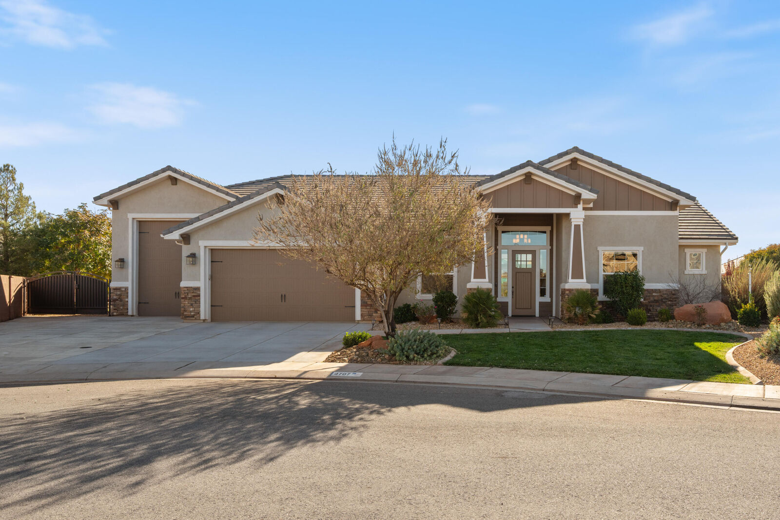 Property Photo:  4707 S Homestead Way  UT 84780 