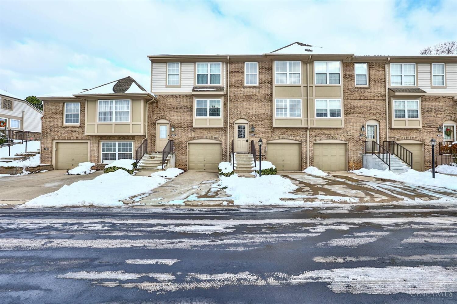 Property Photo:  3916 Enterprise Circle  OH 45252 