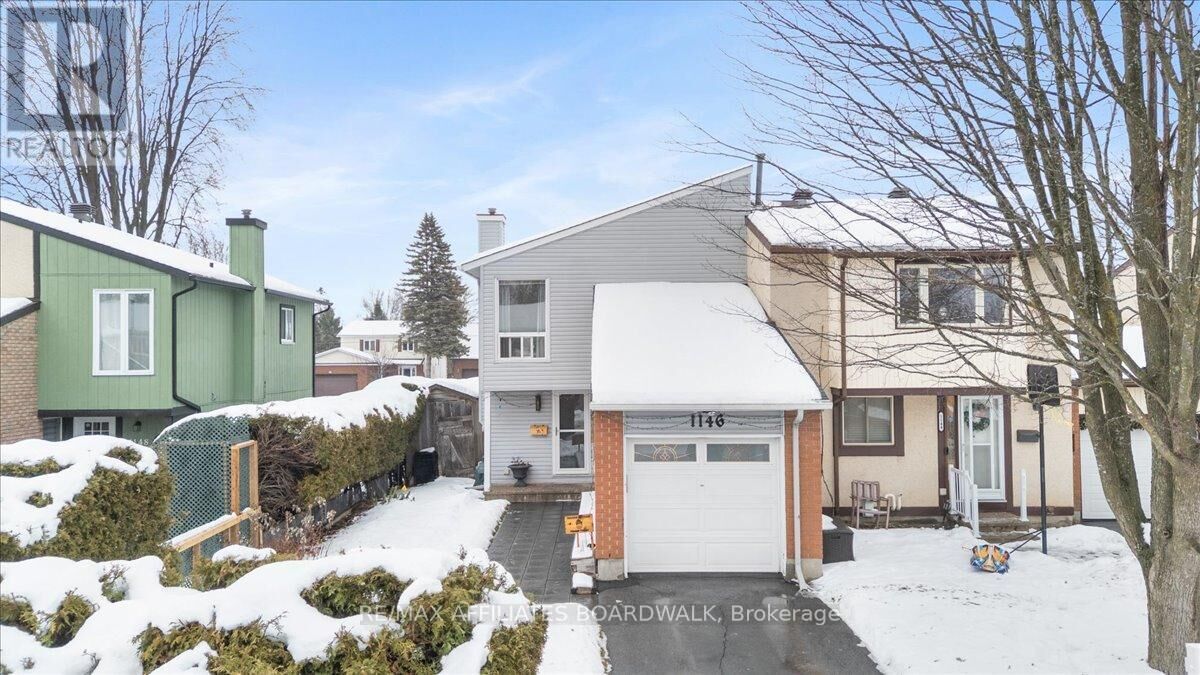Property Photo:  1146 Grenoble Crescent  ON K1C 2C6 