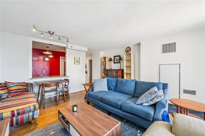 Property Photo:  620 Peachtree Street NE 1106  GA 30308 