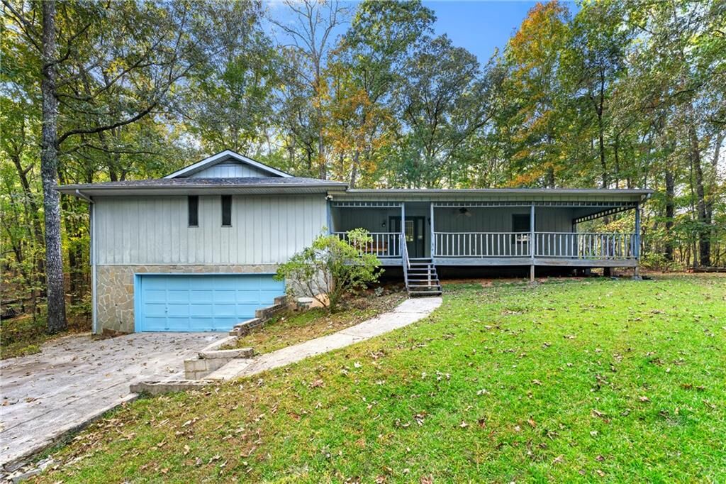 Property Photo: 2513 N Carroll Court GA 30180