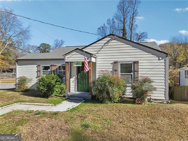 Property Photo: 210 Chicamauga Avenue SW GA 30314