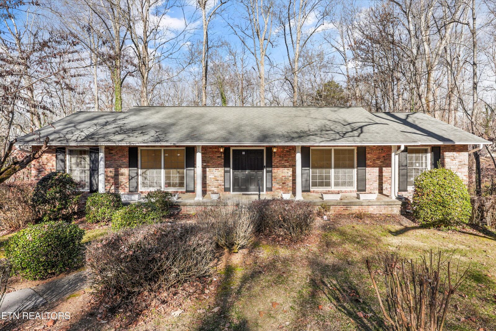 Property Photo:  104 Windgate Rd  TN 37830 