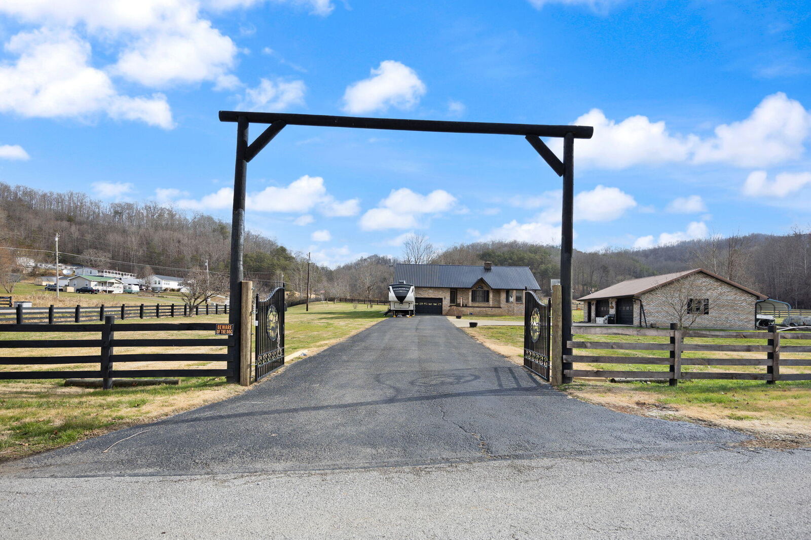 Property Photo: 23 California Holw KY 40819