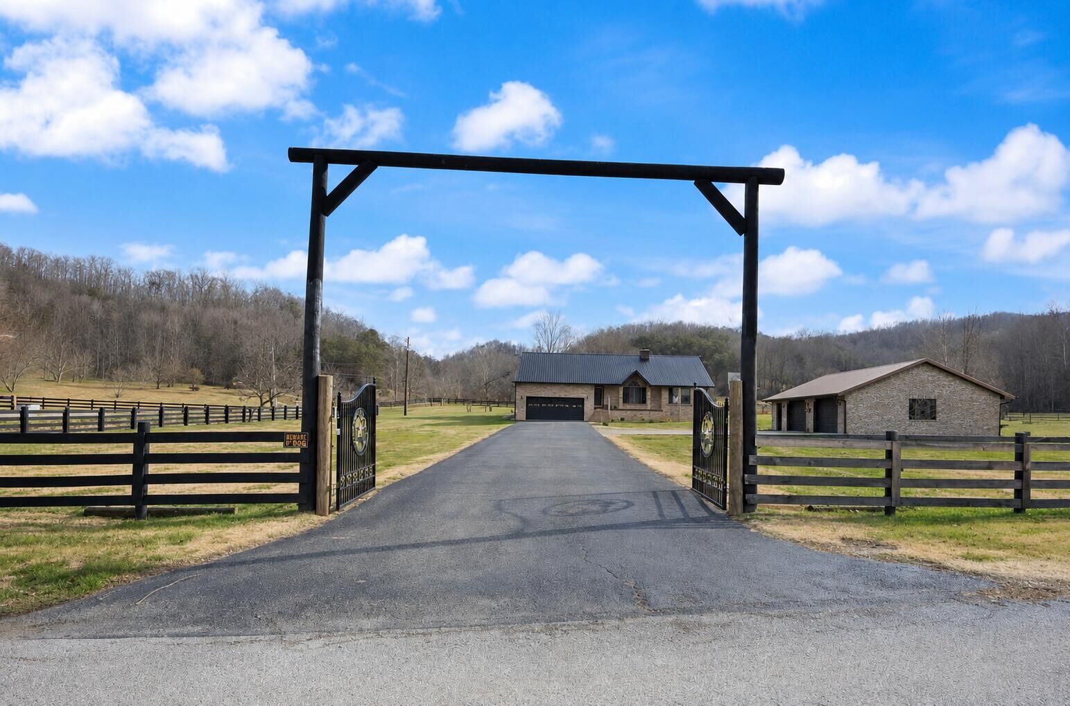 Property Photo: 23 California Holw KY 40819