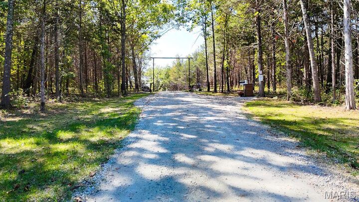 Property Photo: 709 Eberhardt MO 63020