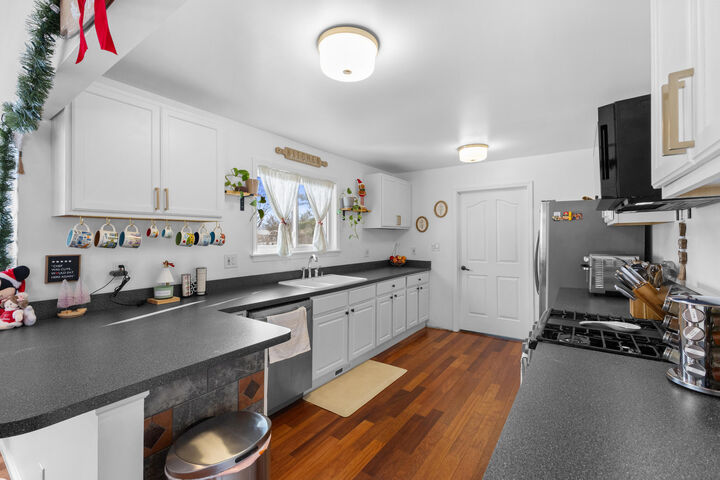 Property Photo: 39340 Hamon Street MI 48045