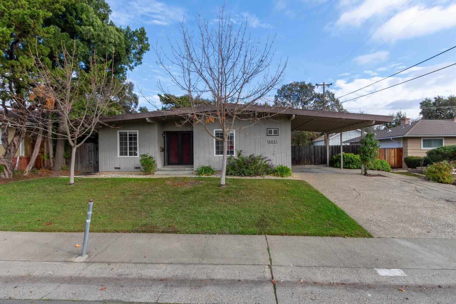Property Photo:  6651 14th Street  CA 95831 