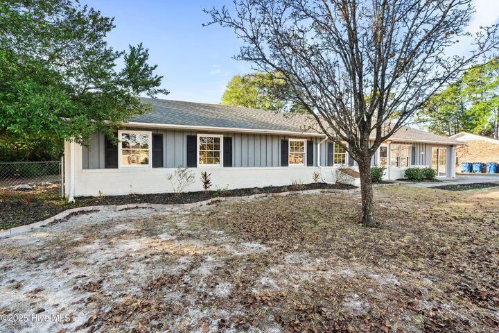 Property Photo:  4905 Tupelo Drive  NC 28411 