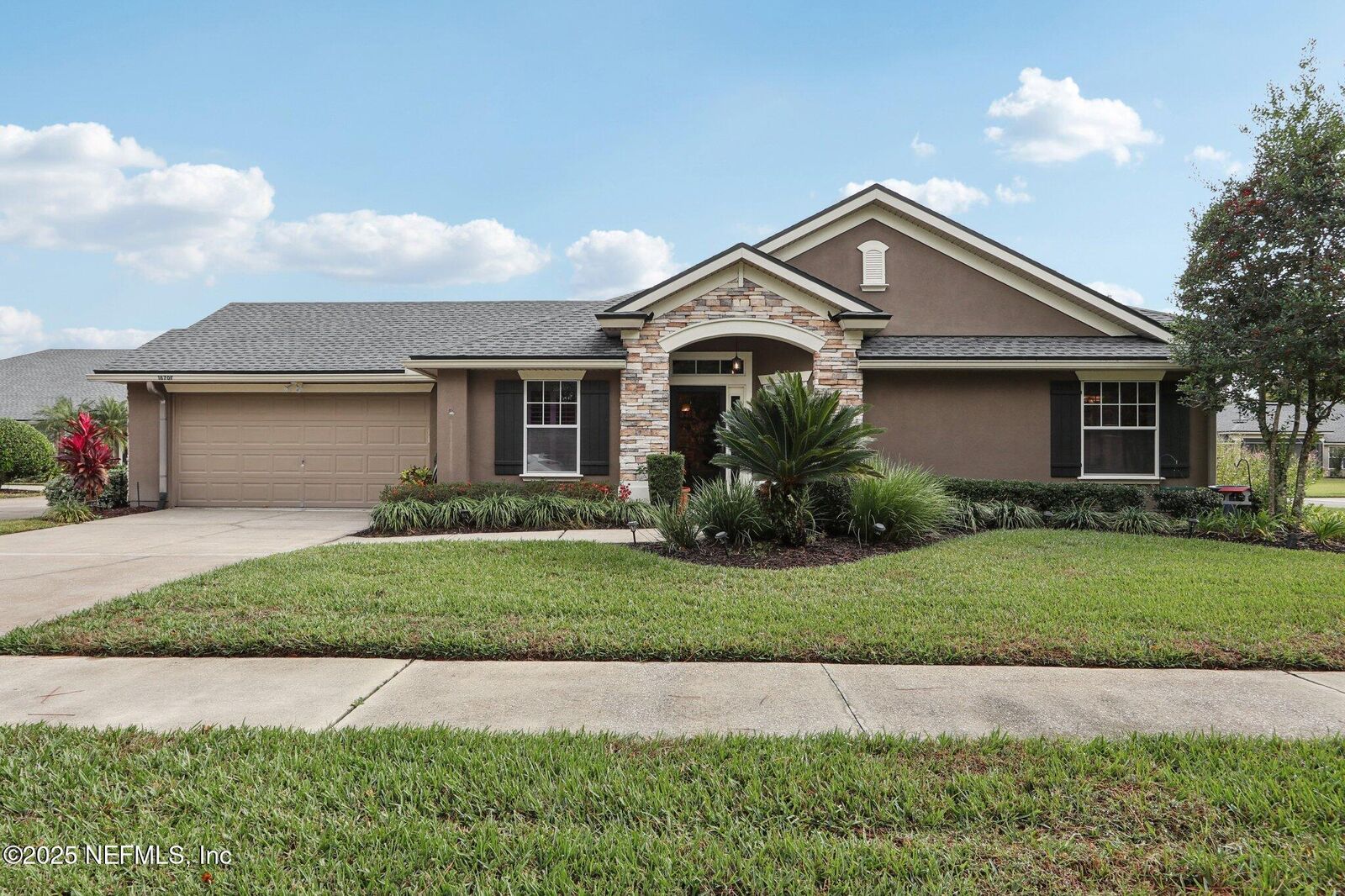 Property Photo: 1870 Copper Stone Drive F FL 32003