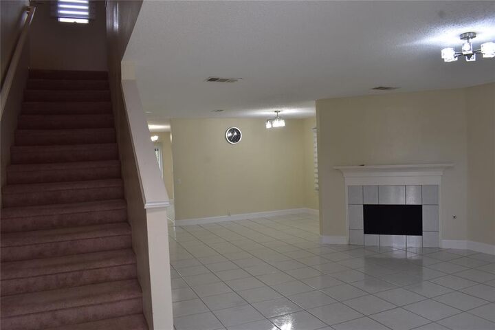 Property Photo: 7018 Bridlewood Drive TX 76002