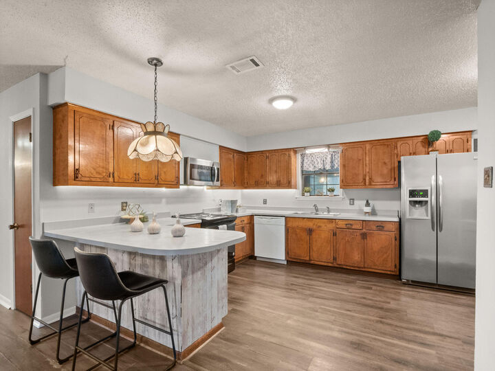 Property Photo:  299 Colony Loop  LA 71403 