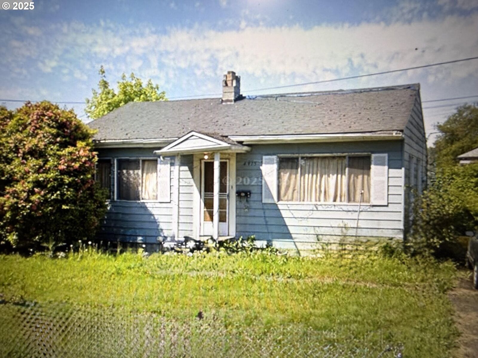 Property Photo:  4915 NE 79th Ave  OR 97218 