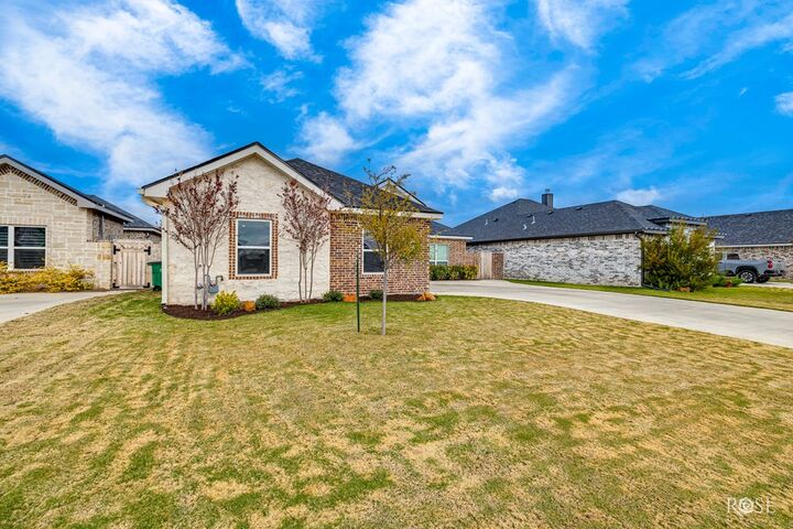 Property Photo: 5313 Riviera Lane TX 76904