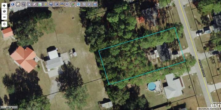 Property Photo: 199 Fox Run Circle FL 32327