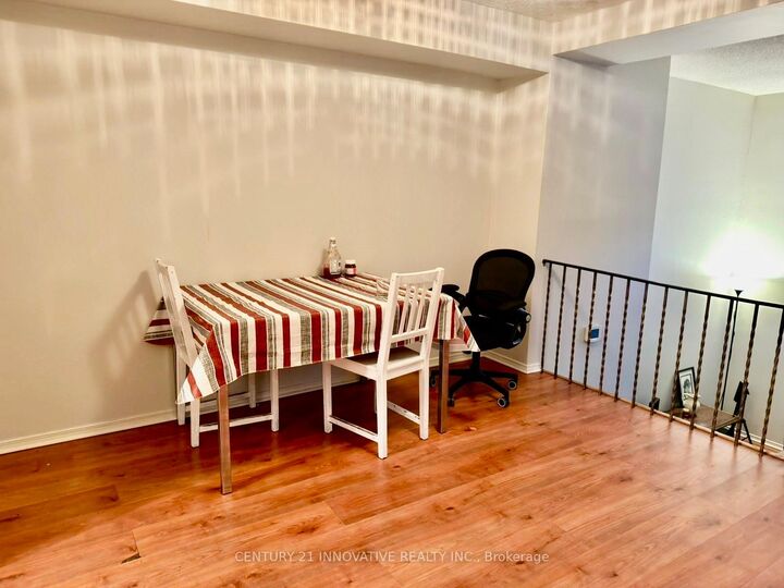 Property Photo:  1330 Trowbridge Drive E 74  ON L1G 7R7 