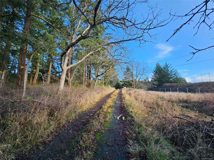 Property Photo: 4299 Blenkinsop Rd BC V8X 2C3
