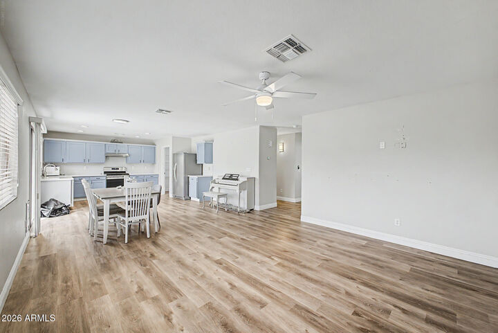 Property Photo:  1211 E Silktassel Trail  AZ 85143 