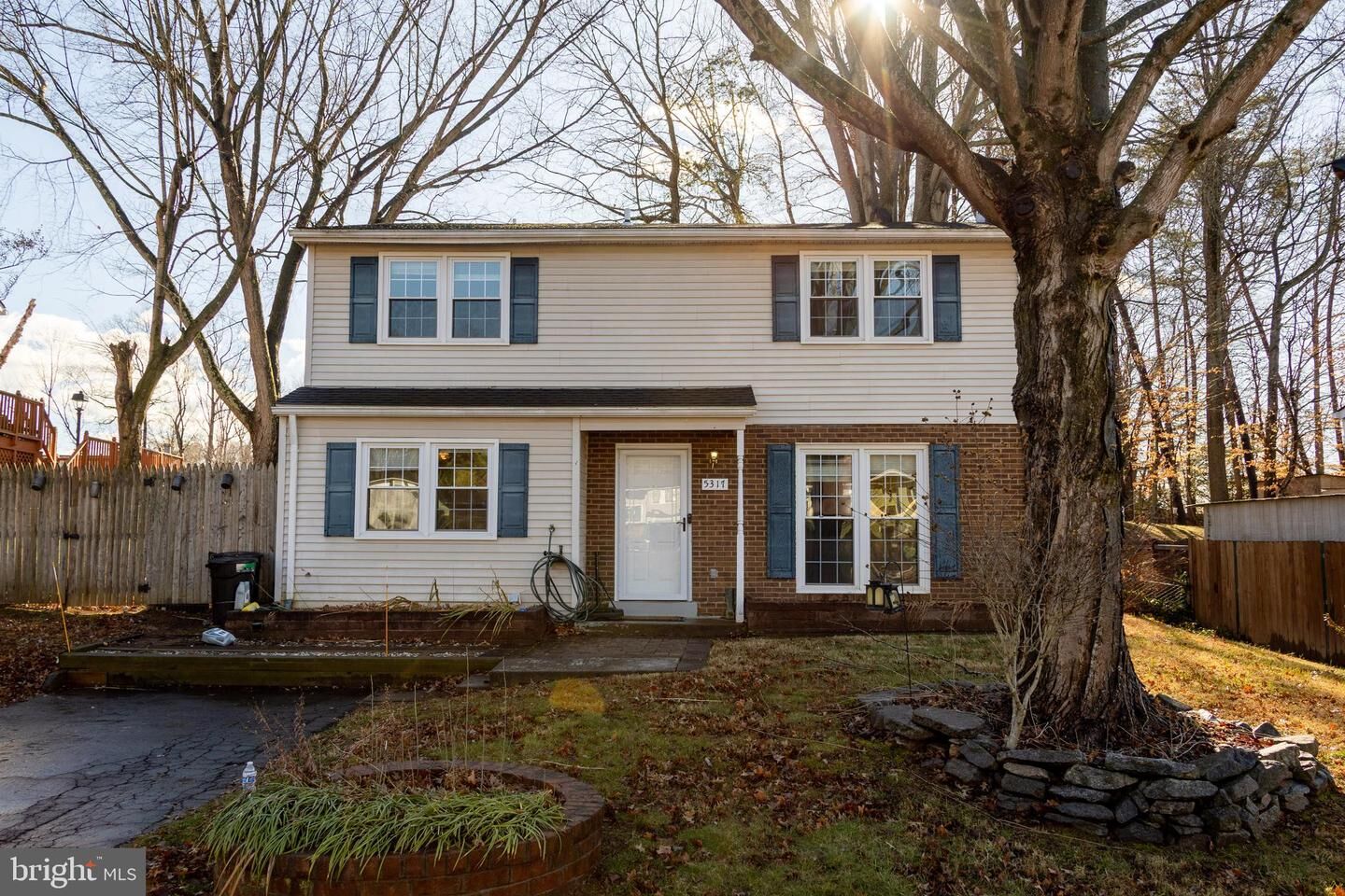 Property Photo:  5317 Macwood Drive  VA 22193 