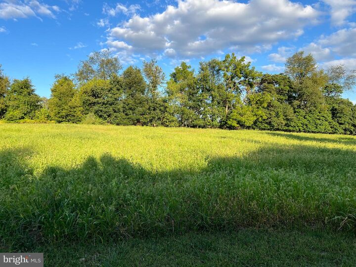 Property Photo:  305 Machamer Road  PA 19518 