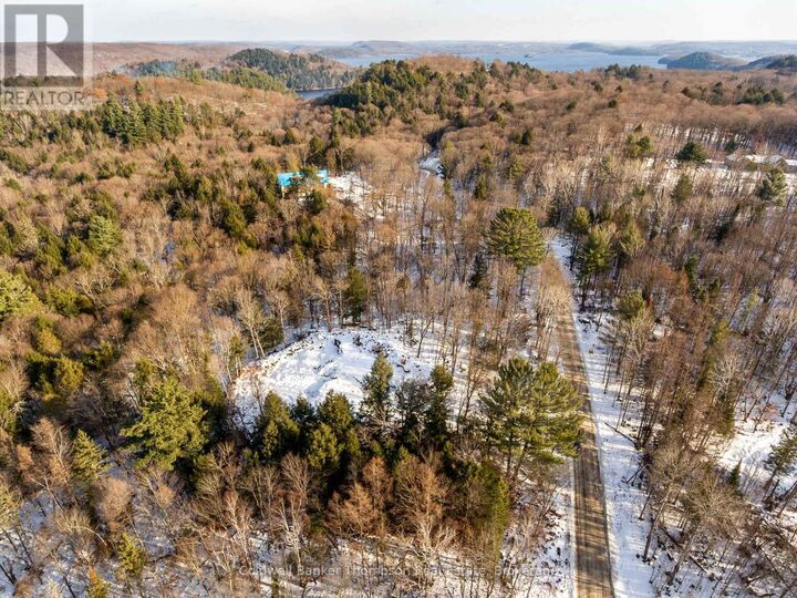 Property Photo:  16 Claren Crescent  ON P1H 0C3 