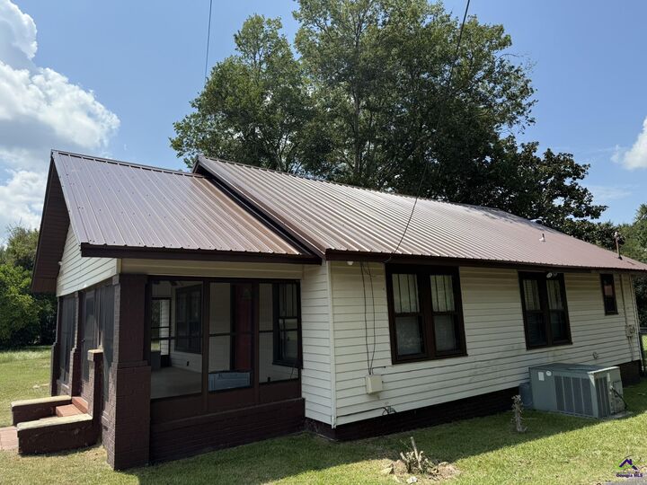 Property Photo:  3020 Millerfield Road  GA 31217 