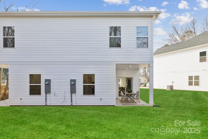 Property Photo:  5399 &Amp 5403 Toano Road  NC 28215 