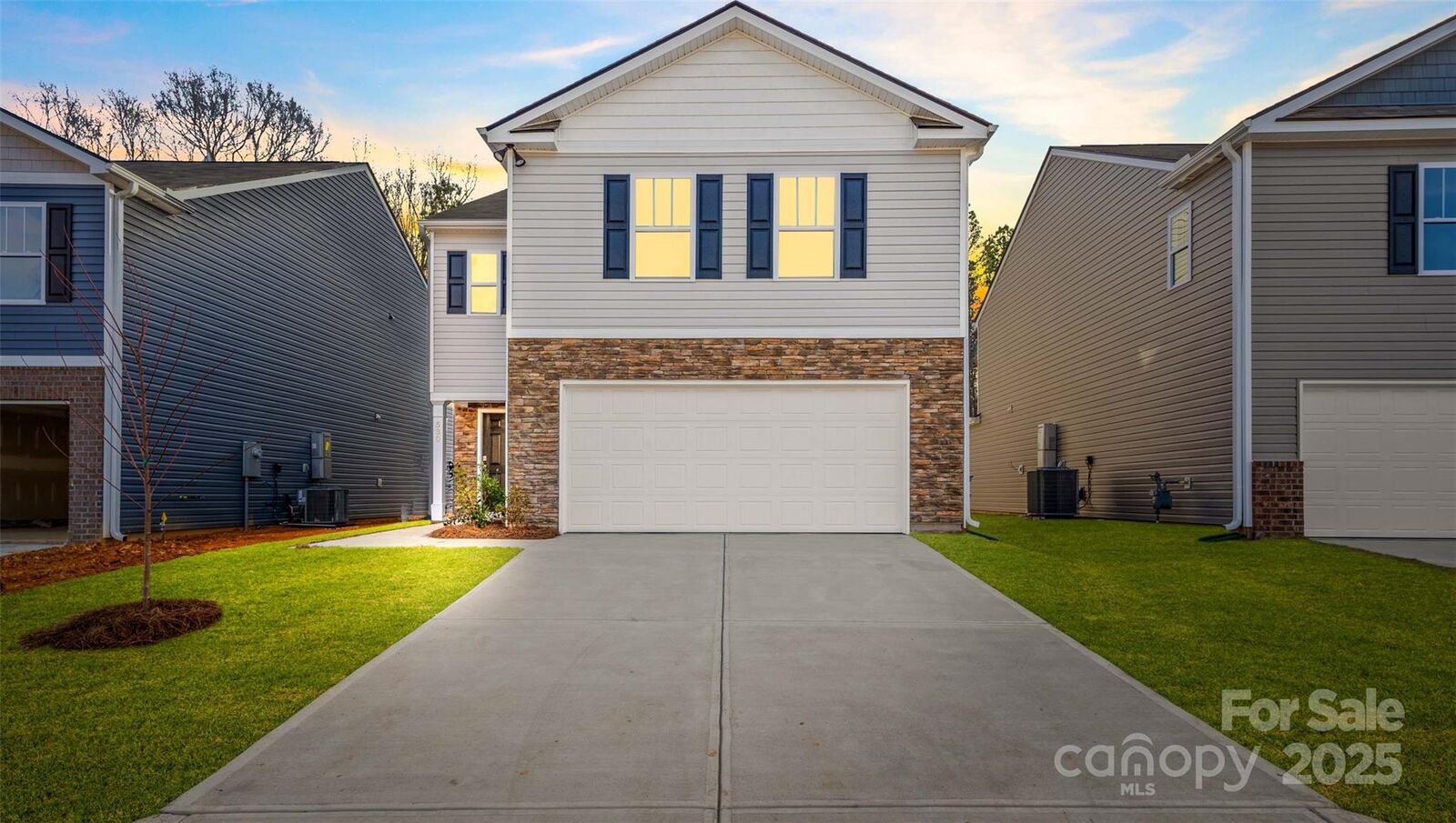 Property Photo:  35 Caroline Valley Lane  NC 28792 