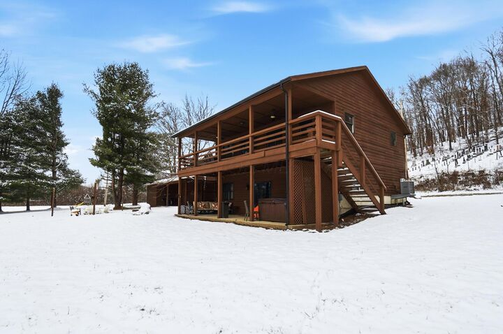 Property Photo:  6321 Rk Miller Road  OH 43138 