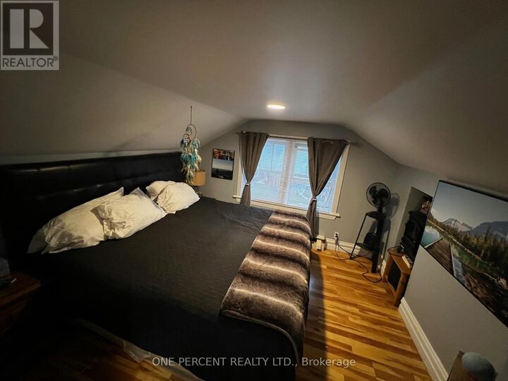 Property Photo: 341 Antwerp Avenue ON P3C 4M8