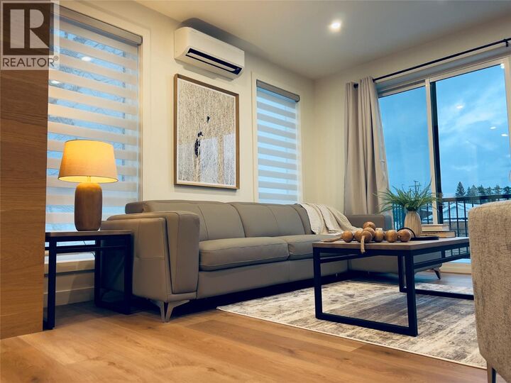 Property Photo:  510 14th Street 402  BC V0A 1K0 