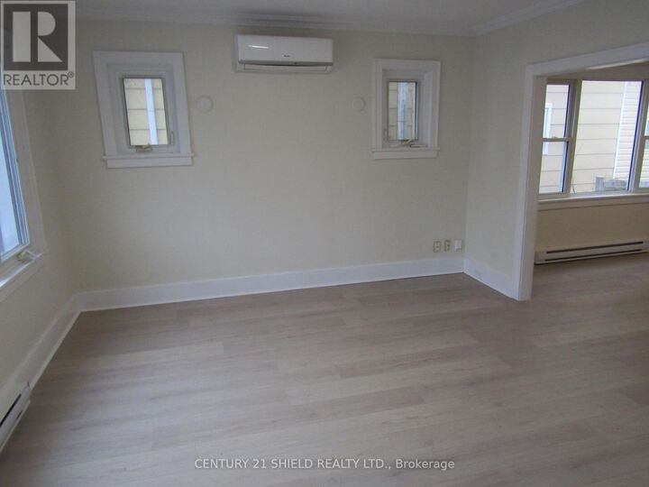 Property Photo:  333 Munro Avenue  ON K6J 4L4 
