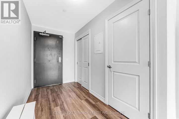 Property Photo:  1350 Hemlock Road 602  ON K1K 5C2 