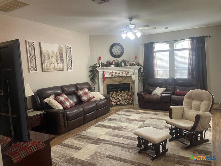 Property Photo: 6901 Aquamarine Drive TX 76542