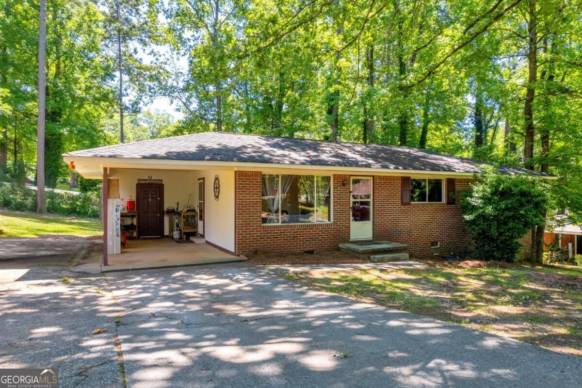 Property Photo: 9 Poplar Street GA 30577