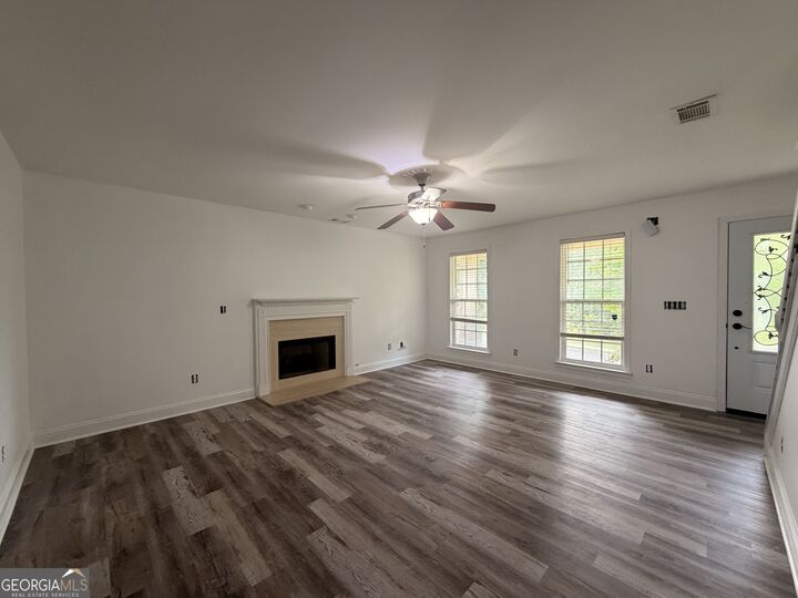 Property Photo:  120 Thornwood Drive SW  GA 30165 