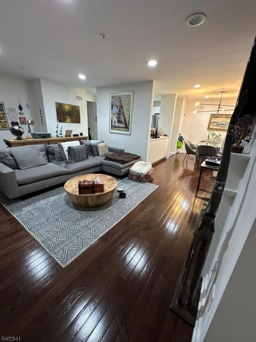 Property Photo:  38 Buchanon Ct  NJ 07052 