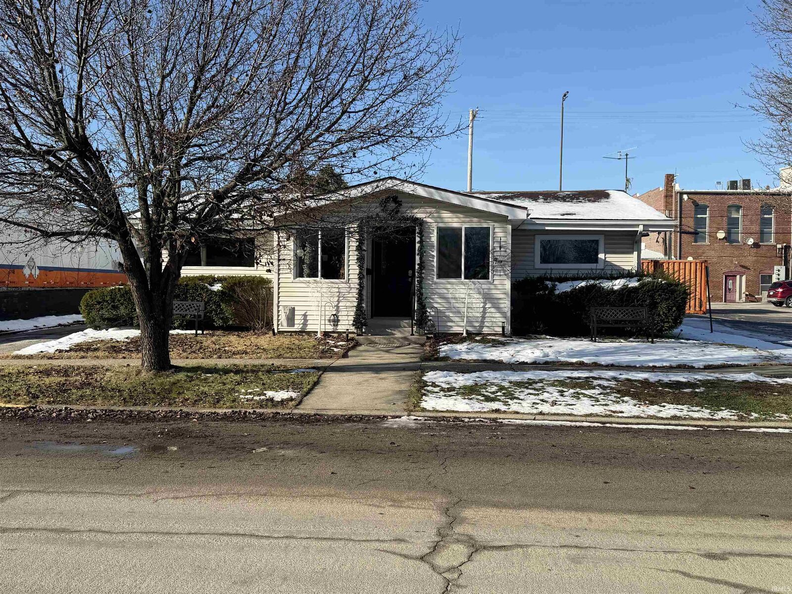 Property Photo: 88 SE 1st Street IN 47441