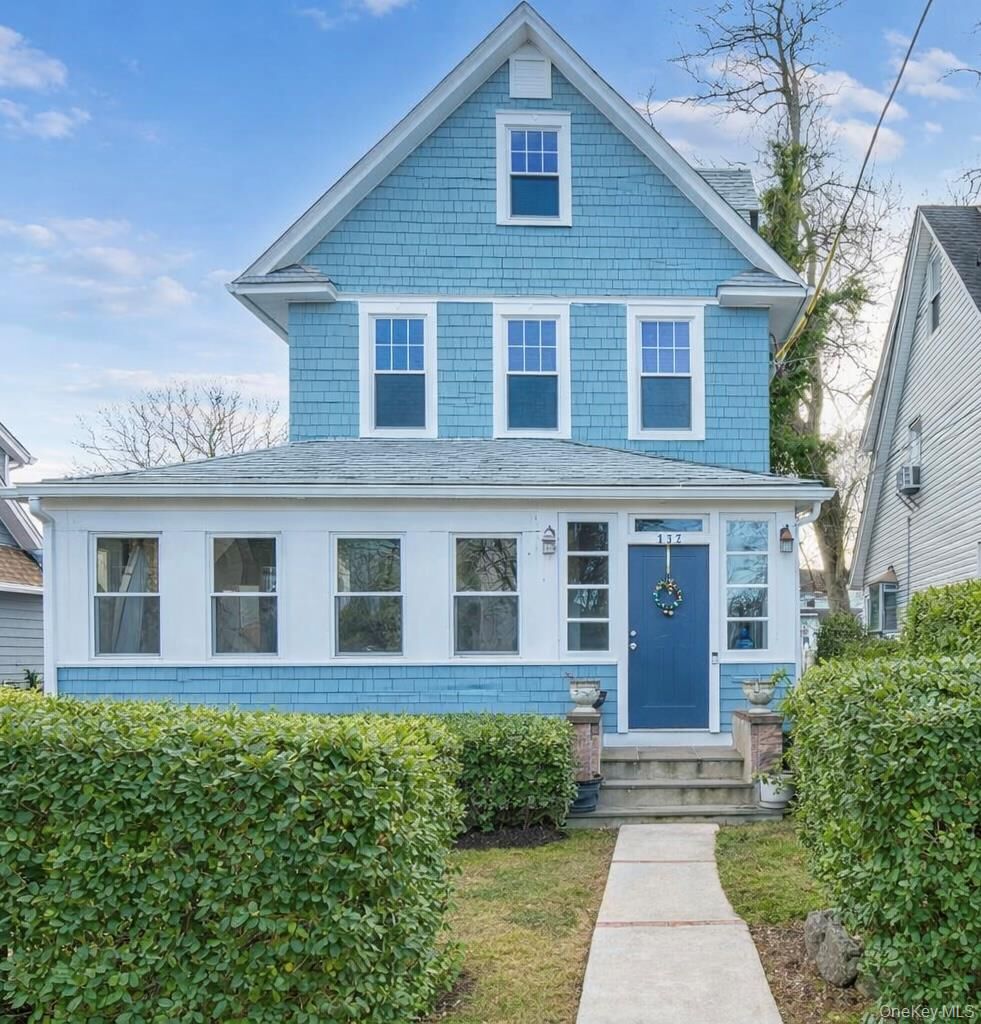 Property Photo:  132 Mayflower Avenue  NY 10801 