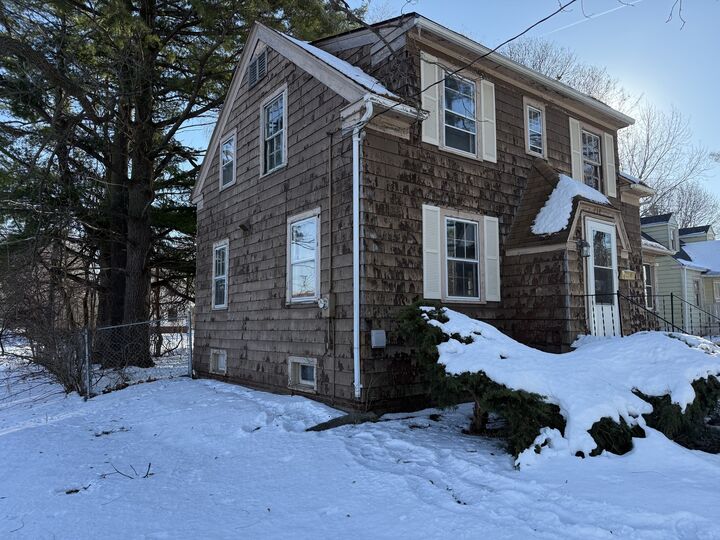 Property Photo: 114 Ashley Avenue IL 61102