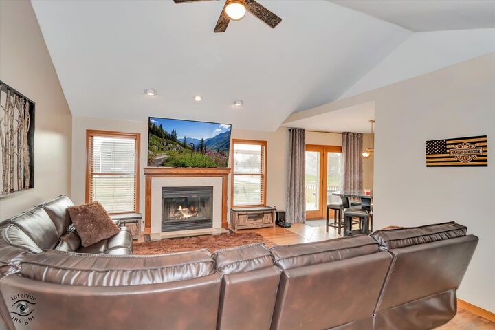 Property Photo:  19251 W Eaton Avenue  IL 60421 