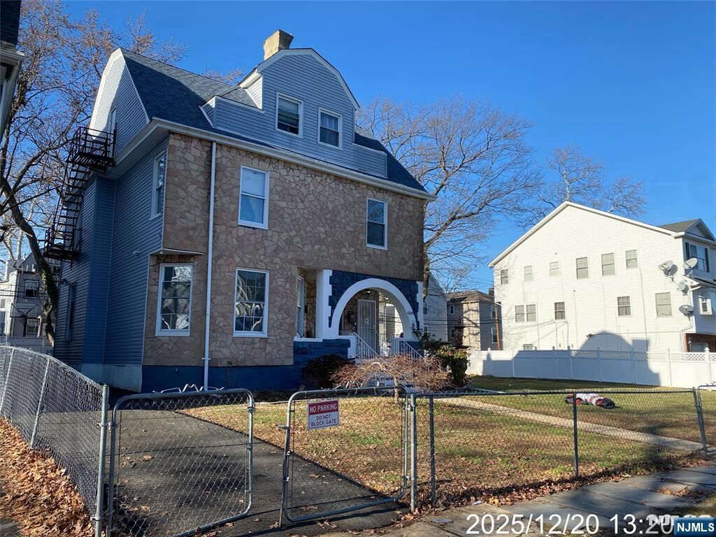 Property Photo:  135 14th Street  NJ 07017 