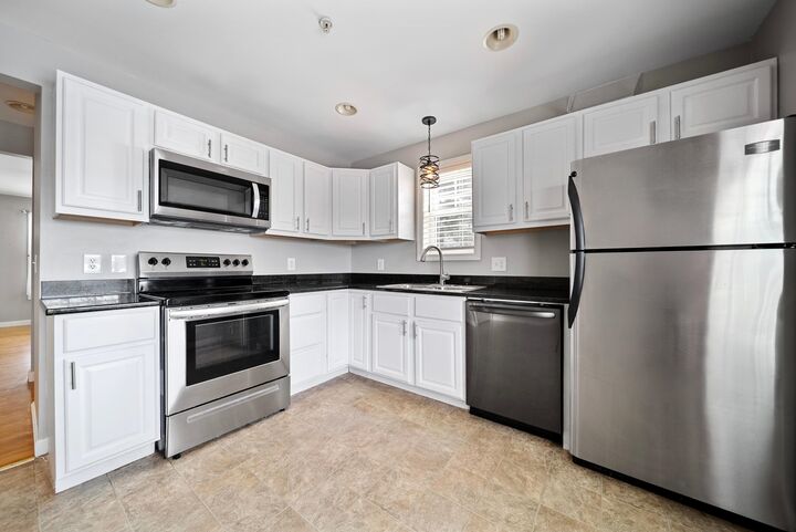 Property Photo:  146 Karatzas Avenue  NH 03104 