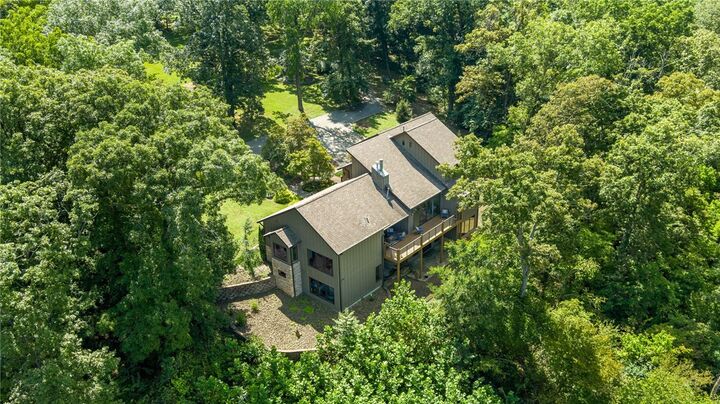 Property Photo:  3309 NW 3rd Street  AR 72712 