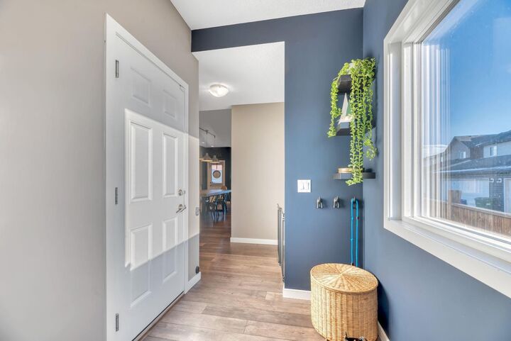 Property Photo:  16 Legacy Reach Manor SE  AB T2X 2C3 